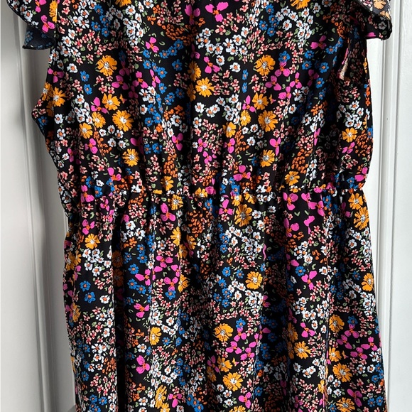 SHEIN Curve Clasi Plus Multicolor Floral Ruffle Sleeves Mini Dress in 1XL/14 USW - Picture 4 of 15